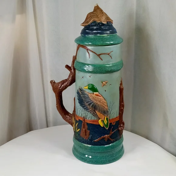 Hand Painted Mallard Duck Wildlife Scene Ceramic Stein Tankard With Lid